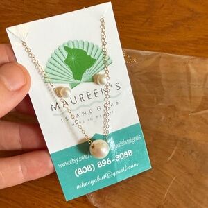 Gold chain and white Pearl Necklace and earring set, made in Hawai’i